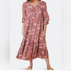 Ophelia & Indigo
NWT Evie Dress Pink Exotic Floral Block Print